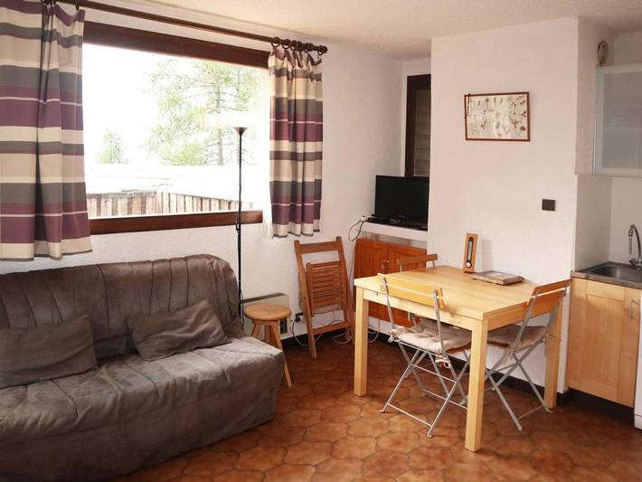 Gîte pour 6 personnes, avec Terrasse à Méolans-Revel - 2