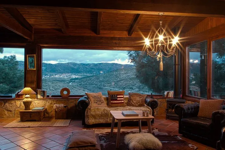 Gîte pour 16 personnes, avec jardin - 1