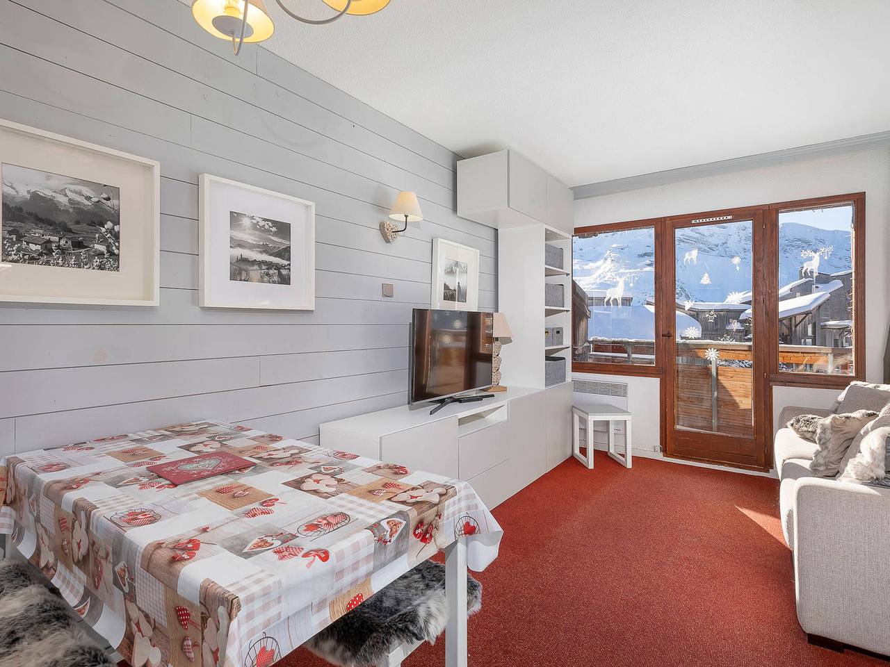 Entire apartment, Cozy 2-room apt for 4, south balcony, Avoriaz in Morzine, Les Portes du Soleil