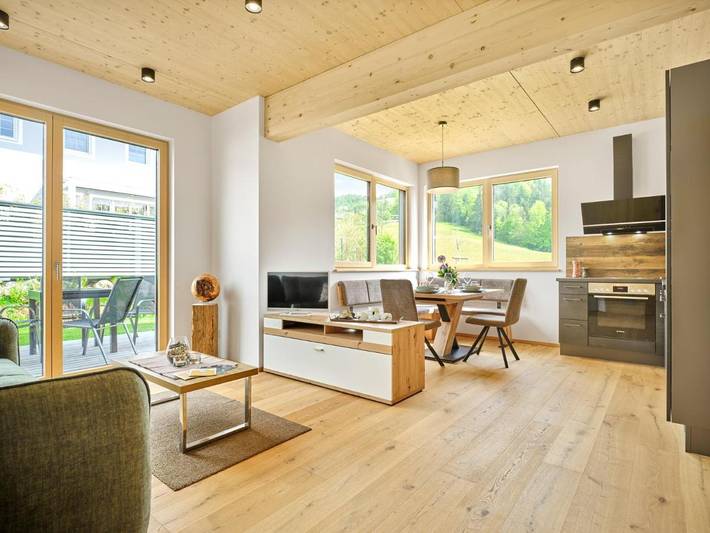 Ferienwohnung für 4 Personen, mit Ausblick und Garten in Faistenau - 2