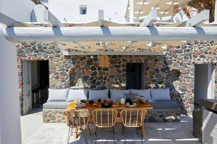 Villa pour 4 personnes, avec vue sur l’océan ainsi que jardin et balcon dans Firostefani - 2