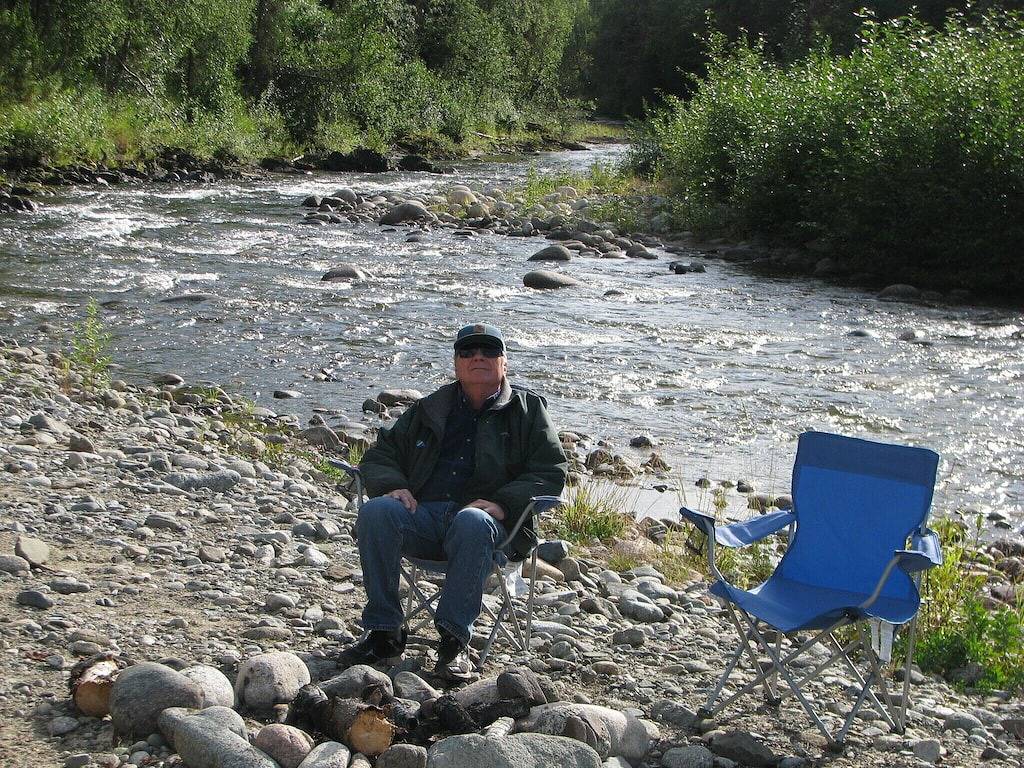 Minuten Vom Parks Hwy W / Wifi Erleben Sie Ak 27 Acres Riverfront Willow Creek Inn in Matanuska-Susitna