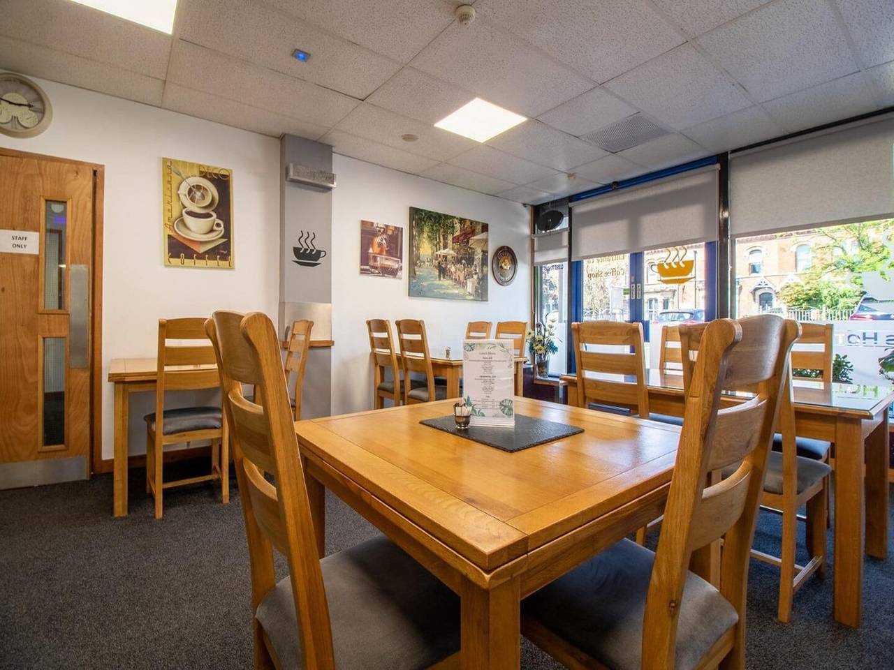 Entire apartment, Oyo Bentleys Hotel Standard Single Room - Shared in Newcastle upon Tyne, Tyne and Wear