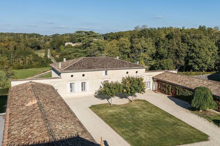 Villa pour 12 personnes, avec jardin et jacuzzi