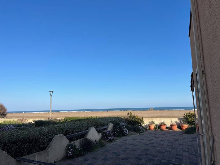 Gîte pour 5 personnes, avec terrasse et piscine dans Plage des Ayguades