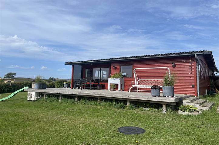 Ferienhaus für 5 Personen, mit Terrasse und Garten