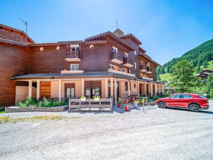 Location de vacances pour 6 personnes, avec balcon, adapté aux familles à Allos
