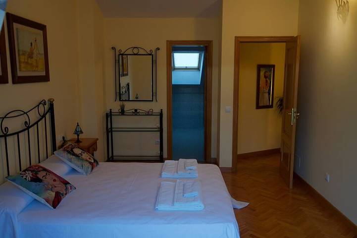 House With Swimming Pool And Sea Views In Miño in Perbes, Mino