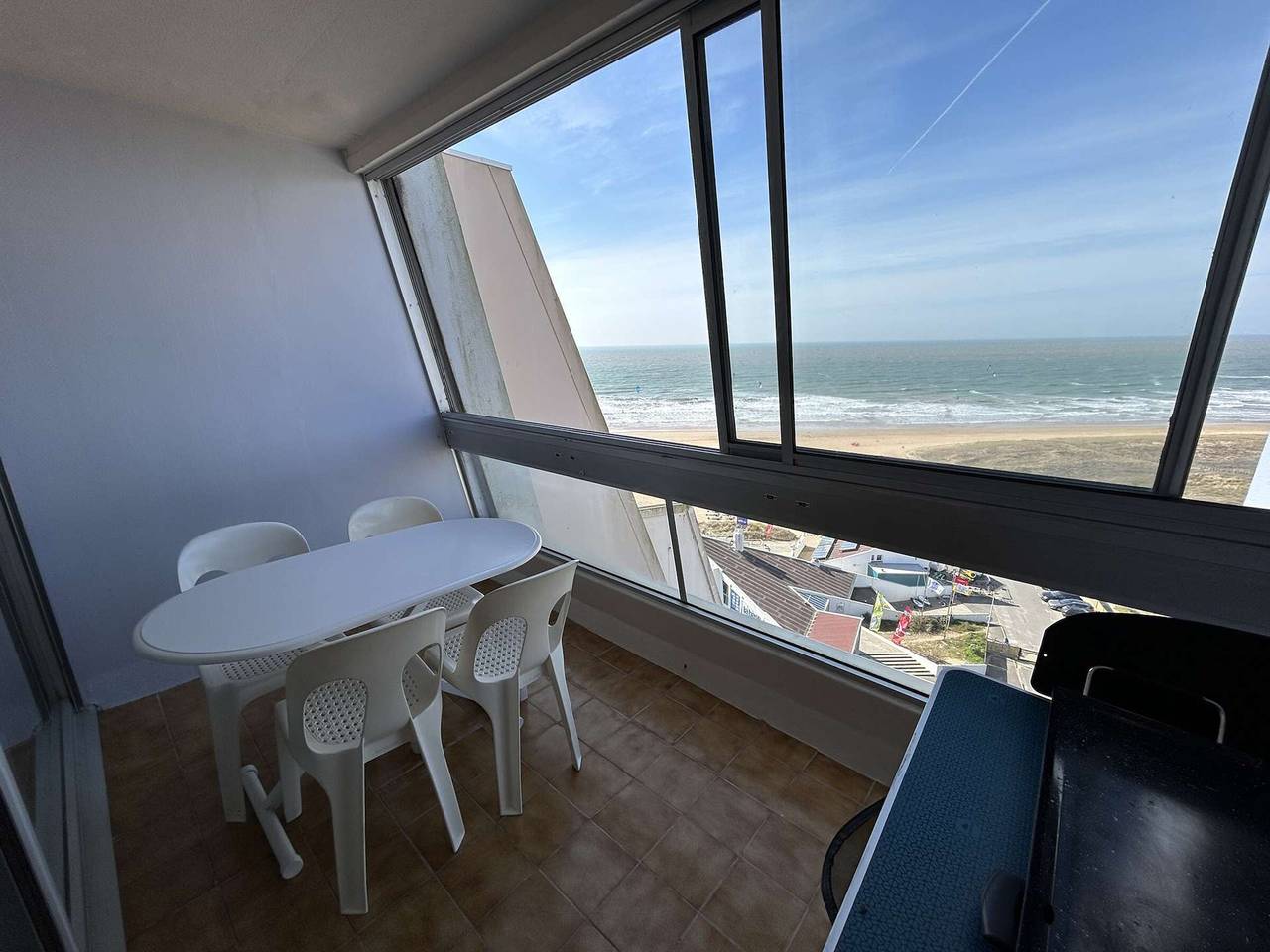 Entire apartment, 2-room apartment with parking in Saint-Jean-de-Monts in Saint-Jean-de-Monts, Vendée