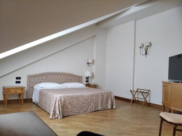 Hôtel pour 4 personnes, avec jardin et piscine à Taurianova - 2