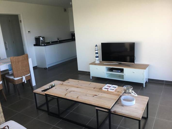 Vakantiewoning voor 4 personen, with uitzicht op het meer and tuin as well as uitzicht in Oostduinkerke