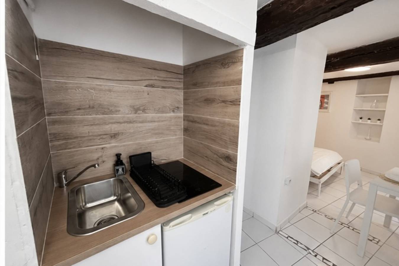 Studio entier, Studio au cœur de Toulon pour 2 voyageurs in Toulon, Côte méditerranéenne (France)