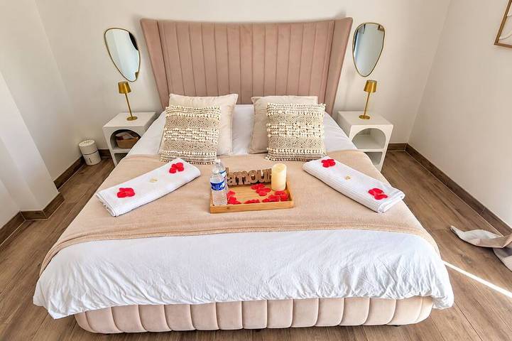 Ganze Wohnung, L'Écrin du Sud - Toulon - Ollioules mit privatem Pool und Spa in Ollioules, Mittelmeerküste (Frankreich)