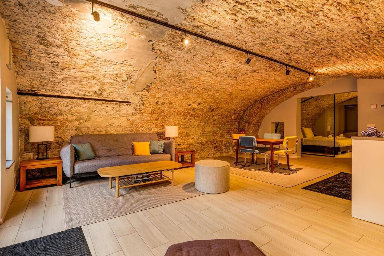 Luxurious renovated apartment in Utrecht City center with view on the old canal in Utrecht, Bestuur Regio Utrecht