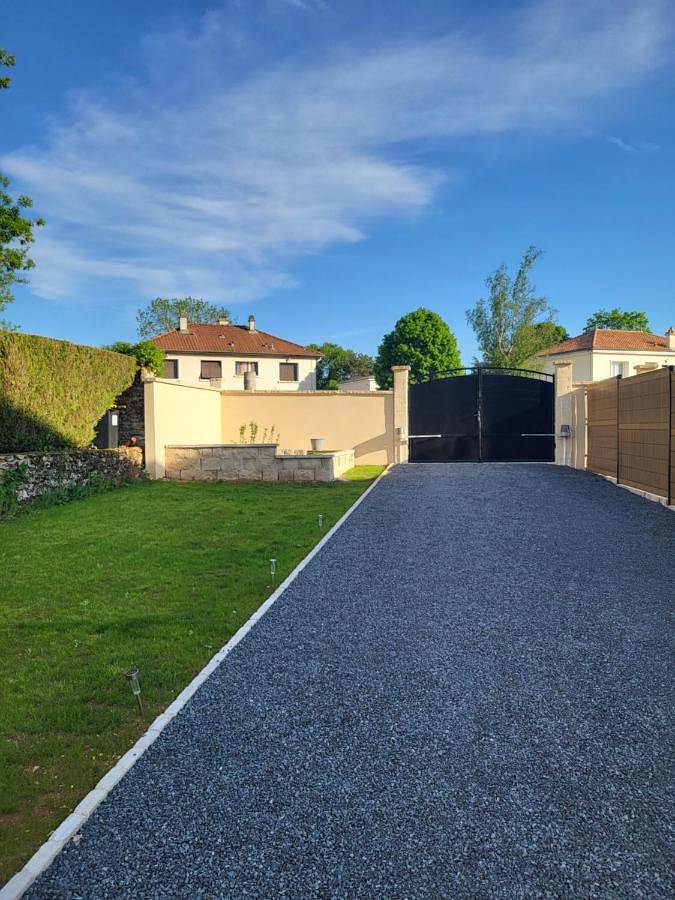 Location de vacances pour 4 personnes, avec terrasse et jardin à Vivonne - 3