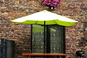 Gîte pour 5 personnes, avec terrasse et jardin à Concoret