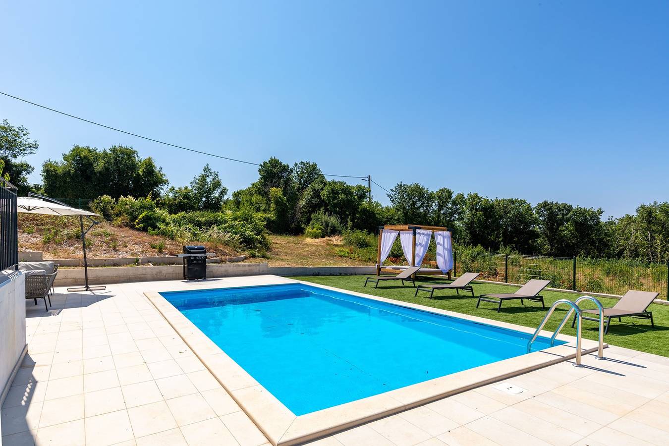 Diminici Villas / 4 bedroom villa with pool and sea view 21B in Sveti Lovrec Labinski, Eastcoast Istria
