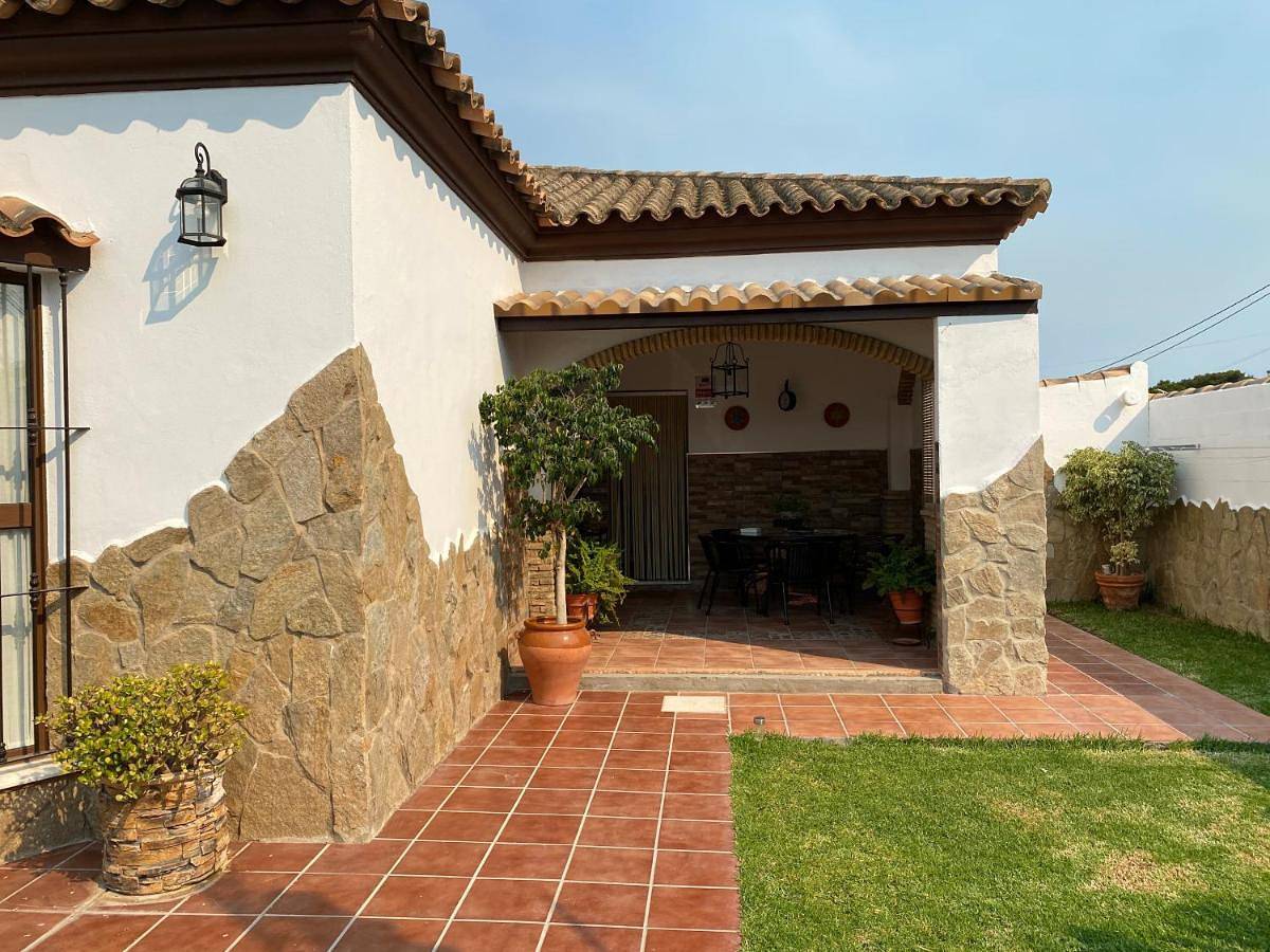 Chalet Vacacional en Chiclana in Pago del Humo, Chiclana de la Frontera