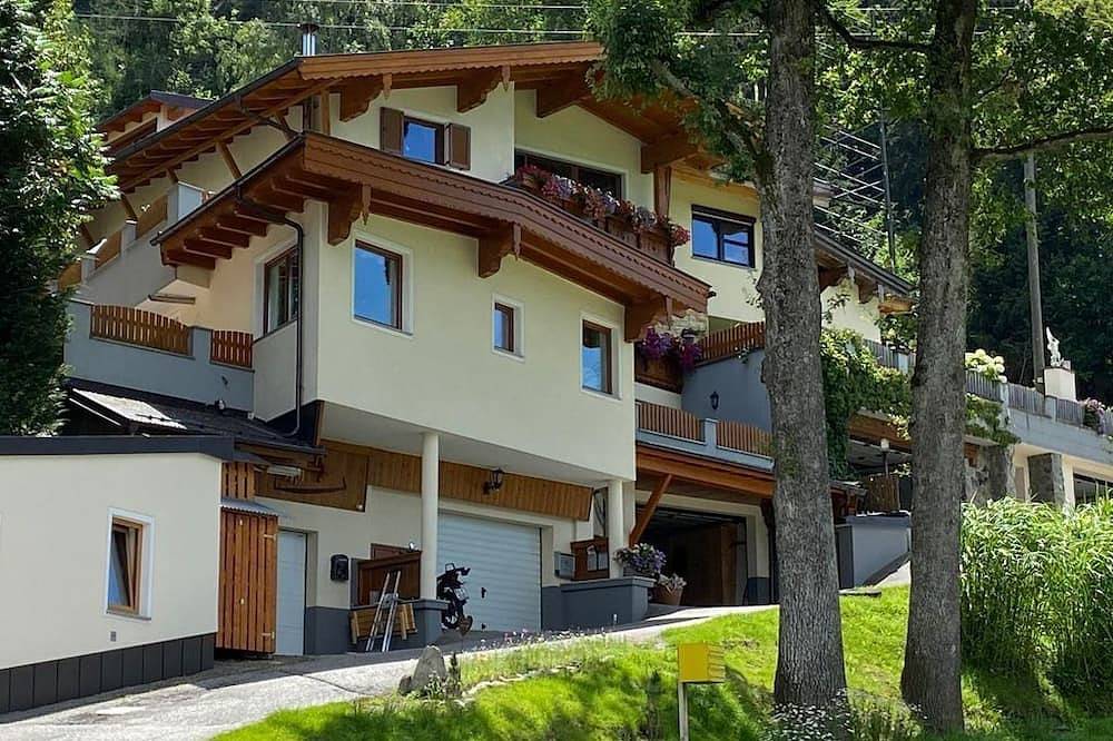 Ganze Wohnung, Ferienwohnung Stöger in Tuxer Alpen, Kolsassberg