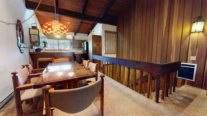 Vacation Apartment for 6 Guests in Mammoth Lakes, Mammoth Mountain, Picture 2