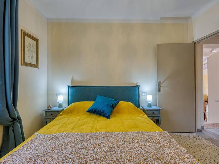 Gîte pour 4 personnes, avec terrasse ainsi que piscine et jardin à Saint-Laurent-la-Vernède - 4