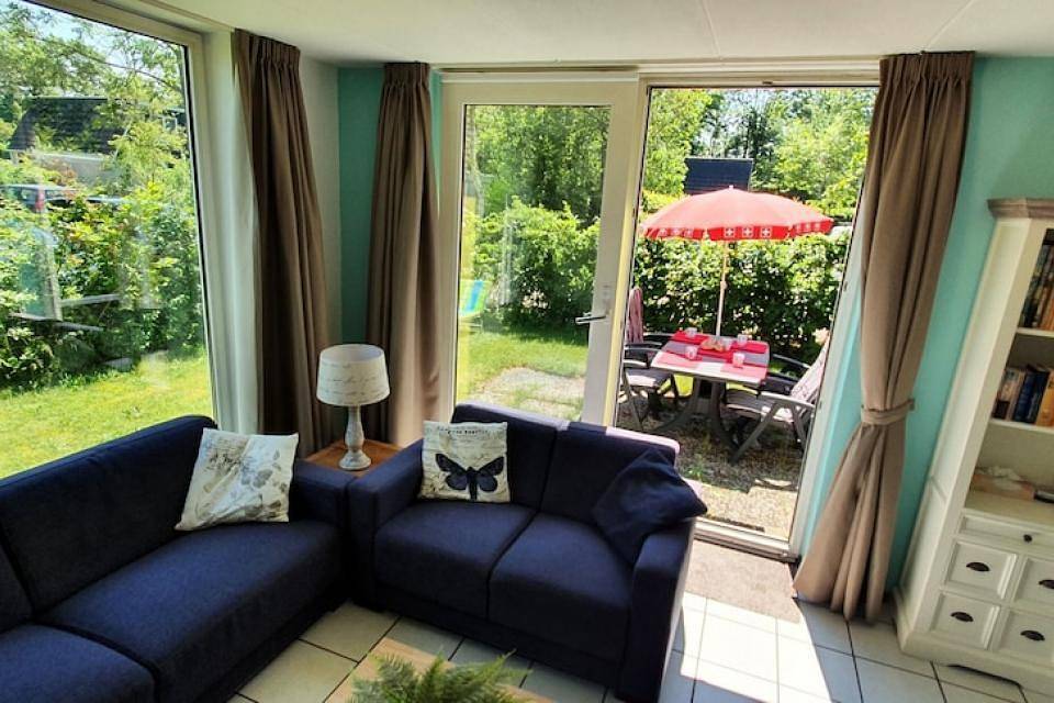 Bungalowpark Mooyeveld — Dune Bungalow 113 für 5 Personen, 2 Schlafzimmer in Egmond-Binnen, Niederländische Nordsee