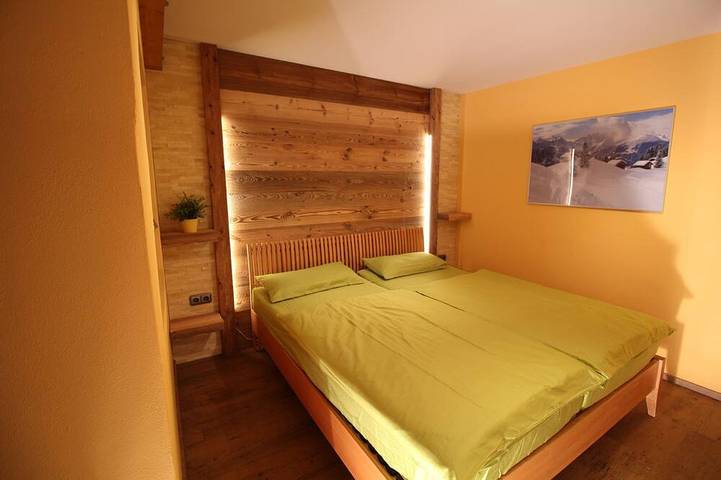 Ferienhaus für 6 Personen, mit Terrasse und Garten im Kleinwalsertal - 2