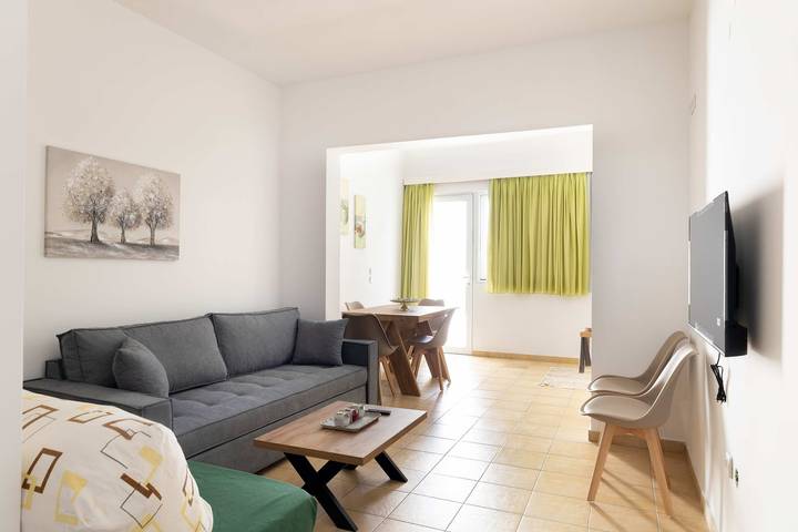 Ferienwohnung für 5 Personen, mit Garten und Whirlpool