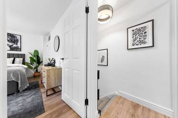 Apartment for 6 People in Luton, Chiltern Hills, Photo 3