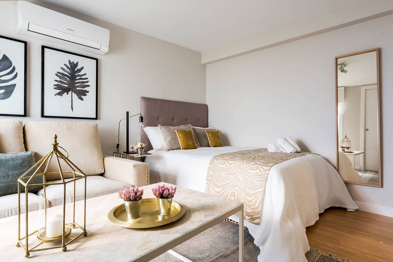 Ganze Wohnung, Ferienwohnung für 2 Personen mit Terrasse in Altstadt Málaga, Malaga