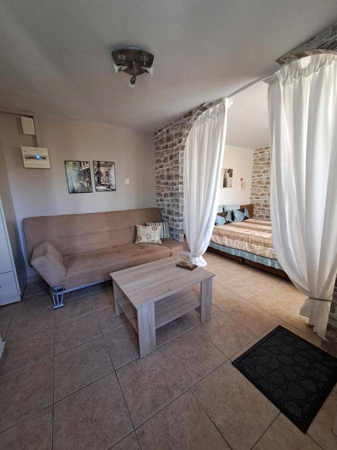 Ferienwohnung für 3 Personen, mit Garten - 1