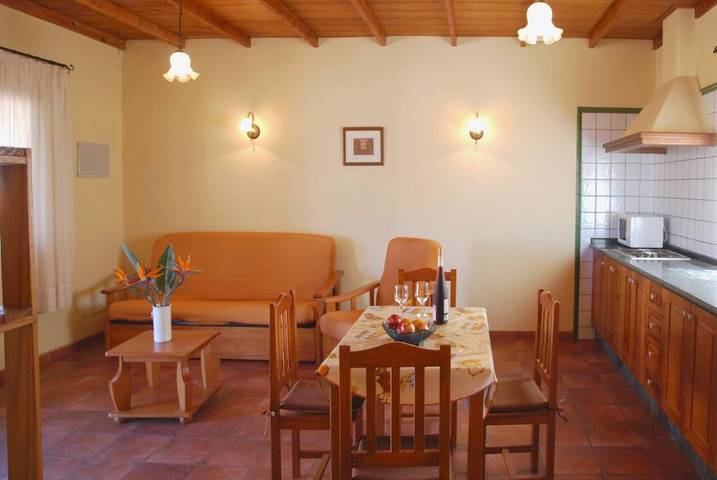 Casa rural para 4 personas, con Terraza además de Jardín y Vistas en El Paso - 4