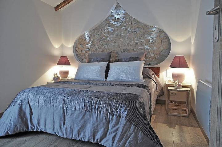 Villa pour 4 personnes, avec jacuzzi ainsi que jardin et piscine à Aix-en-Provence - 2