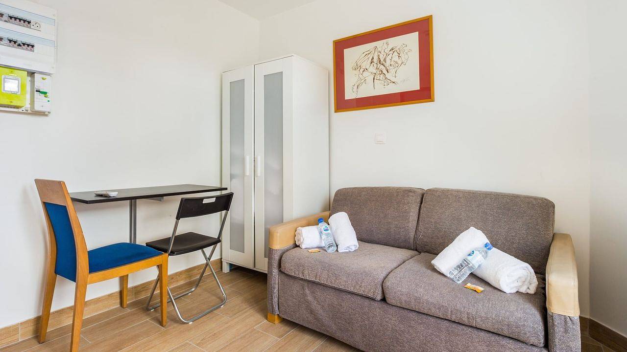 Entire studio, Studio für 2 Personen (17 m²) in Malakoff in Malakoff, Hauts-de-Seine