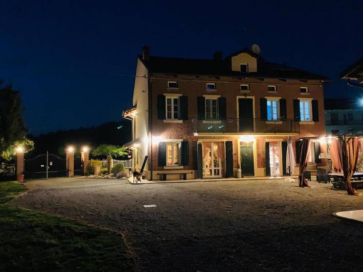 Location de vacances pour 4 personnes, avec jardin et vue à San Damiano d'Asti - 3