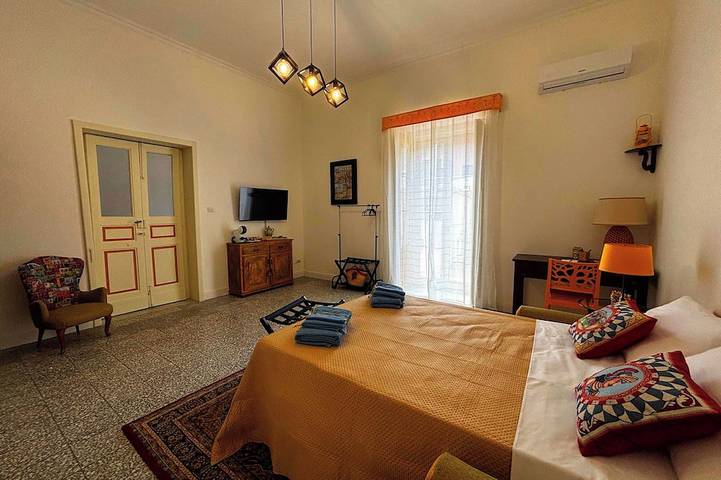Villa pour 4 personnes, avec terrasse et jardin - 1