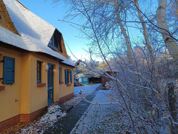 Ferienwohnung für 2 Personen, mit Terrasse und Garten, kinderfreundlich in Wustrow - 2