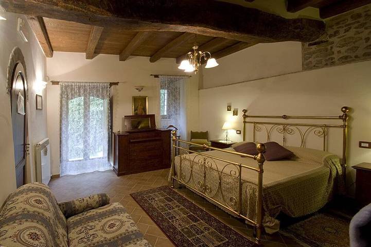 Chambre d’hôte pour 5 personnes, avec piscine et jardin à Spoleto - 4