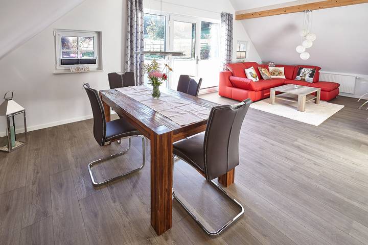 Ferienwohnung für 3 Personen, mit Balkon/Terrasse, kinderfreundlich in Loßburg - 4