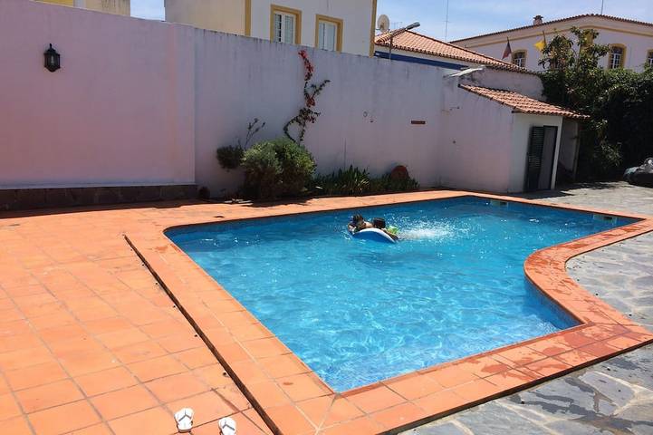 Location de vacances pour 8 personnes, avec Terrasse et Jardin à Reguengos de Monsaraz