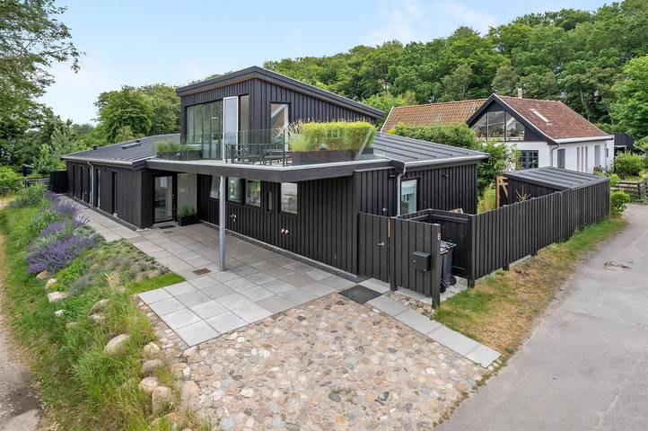 Ferienhaus mit Meerblick für 8 Personen, mit Terrasse und Garten in Gilleleje