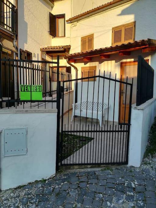 Location de vacances pour 4 personnes, avec vue à Castel del Monte - 2