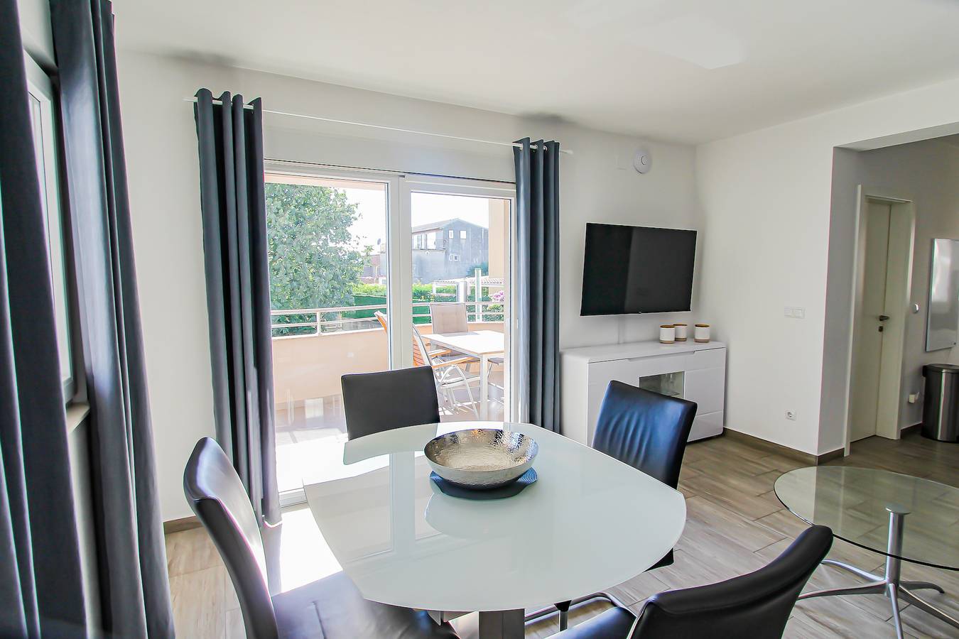 Ganze Ferienwohnung, Baka Mara 3 - Modern Apartment with Luxury Equipment in Biograd na Moru, Zadar