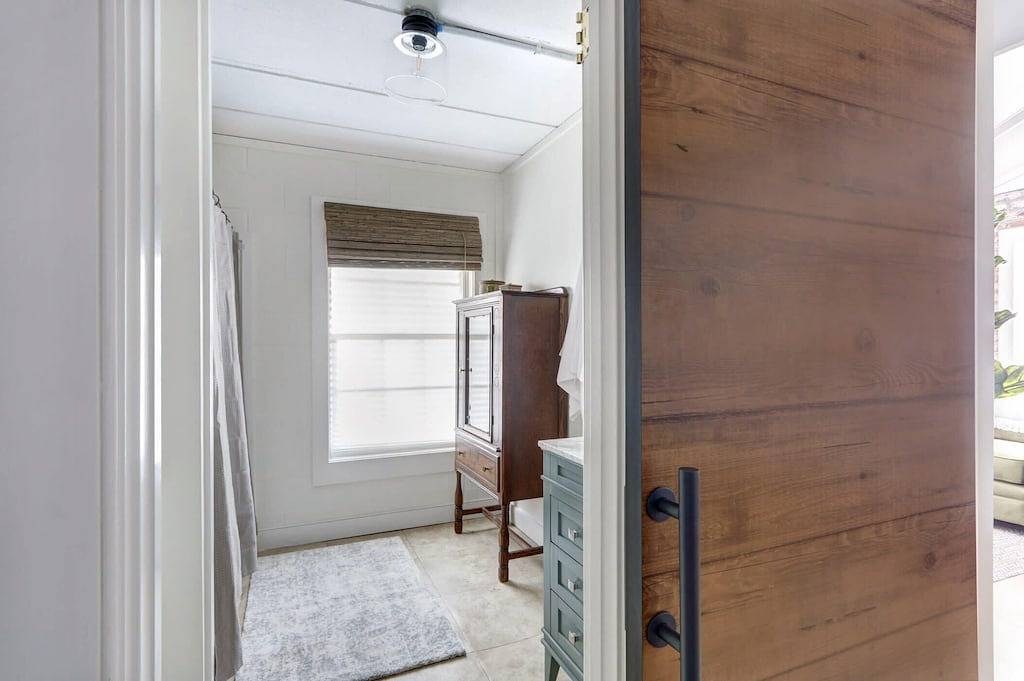 Ganze Wohnung, Cozy Modern Studio Just 2 Blocks To Forsyth Park! in Savannah, Chatham County