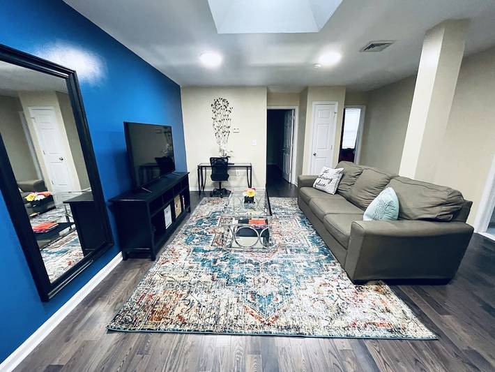 Apartment for 5 people, with yard in Philadelphia