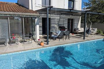 Gîte pour 6 personnes, avec jardin et terrasse, animaux acceptés à Périgny