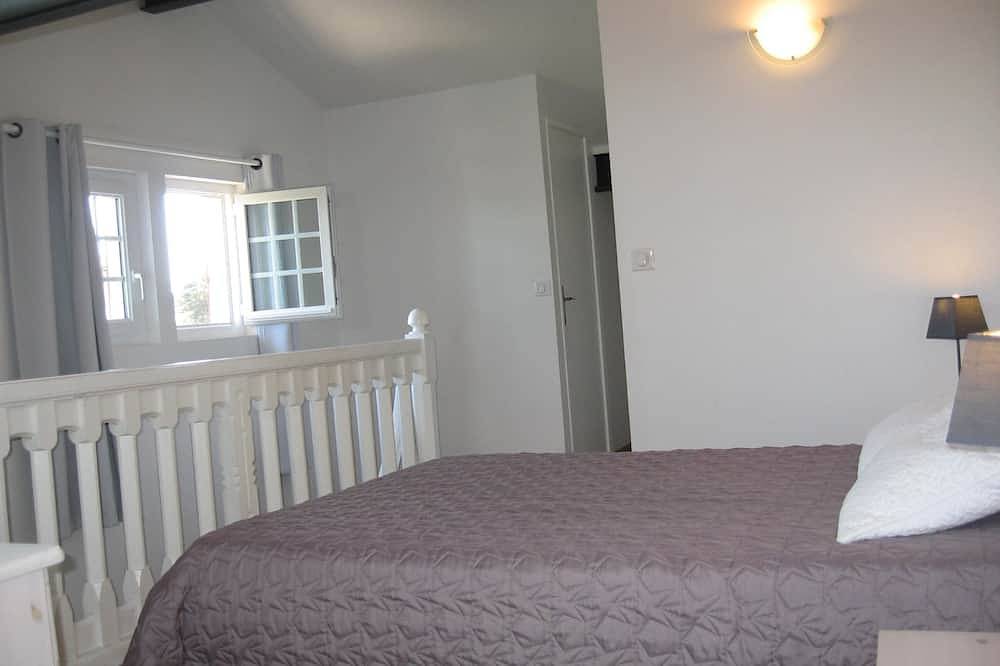 Appartement entier, Duplex  \"le surfeur\" avec terrasse face à l'océan dans villa basque in Bidart, Région de Bayonne