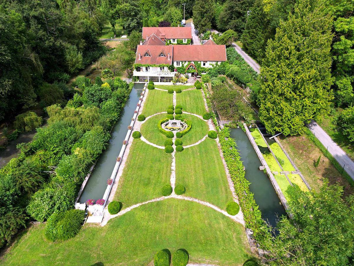 Double Room with Lake View in Marne
