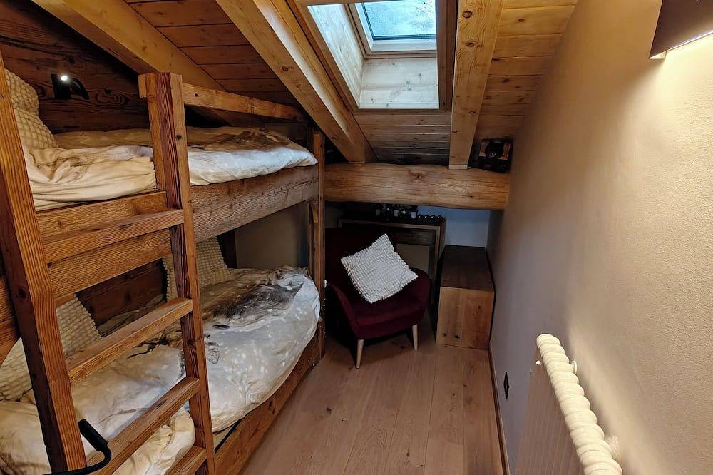 Ganze Wohnung, Villa Les Clochards Luxury ski-in/ski-out apartments, Spa, Matterhorn view, wifi in Cervinia, Valtournenche