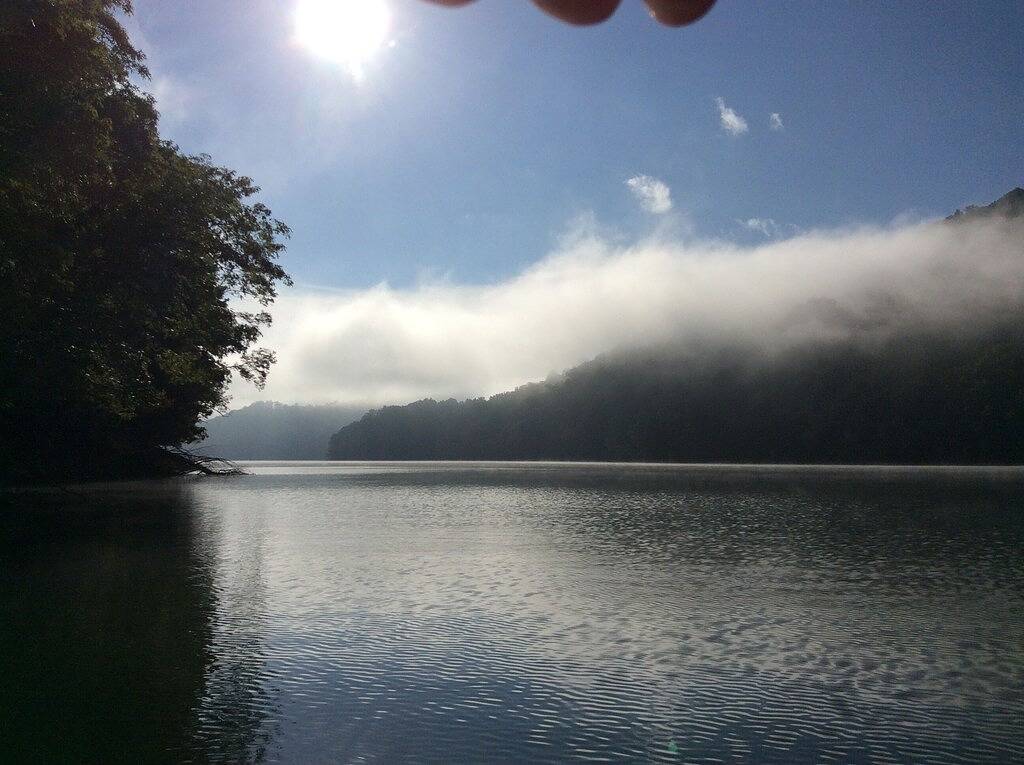 Log Cabin for 6 Guests in Nantahala, Macon County